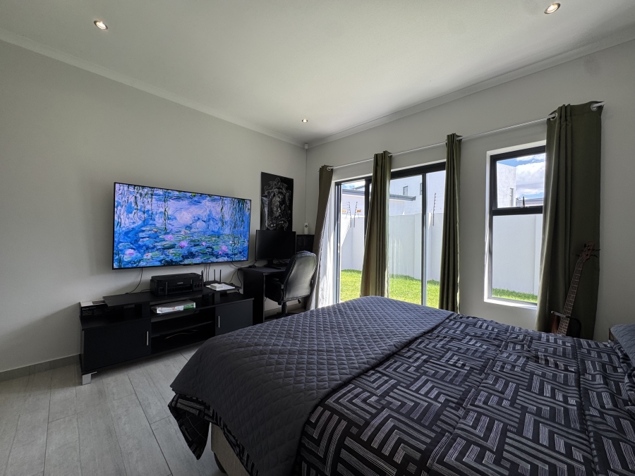 3 Bedroom Property for Sale in Sandown Western Cape